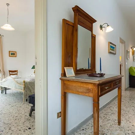 Apartment Spacious In With Mountain View Ceraso